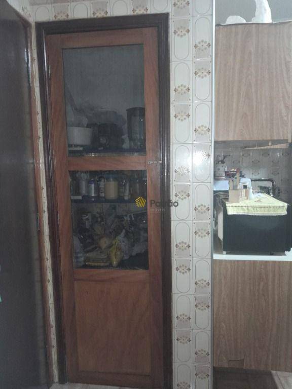 Sobrado à venda e aluguel com 4 quartos, 254m² - Foto 12