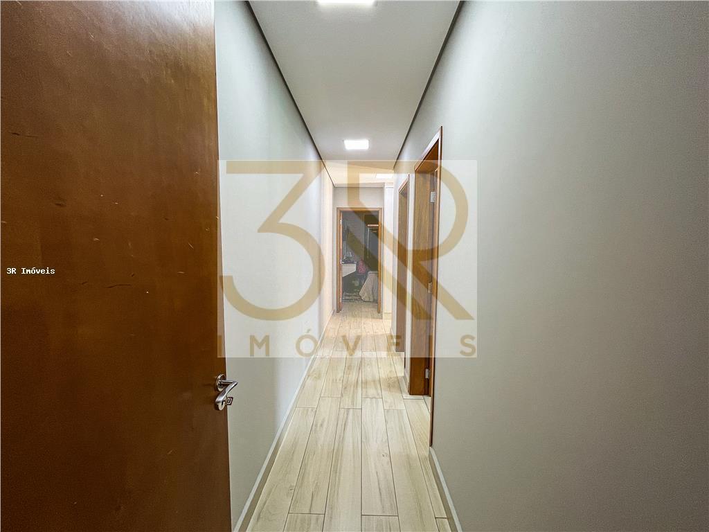 Casa de Condomínio à venda com 3 quartos, 250m² - Foto 13