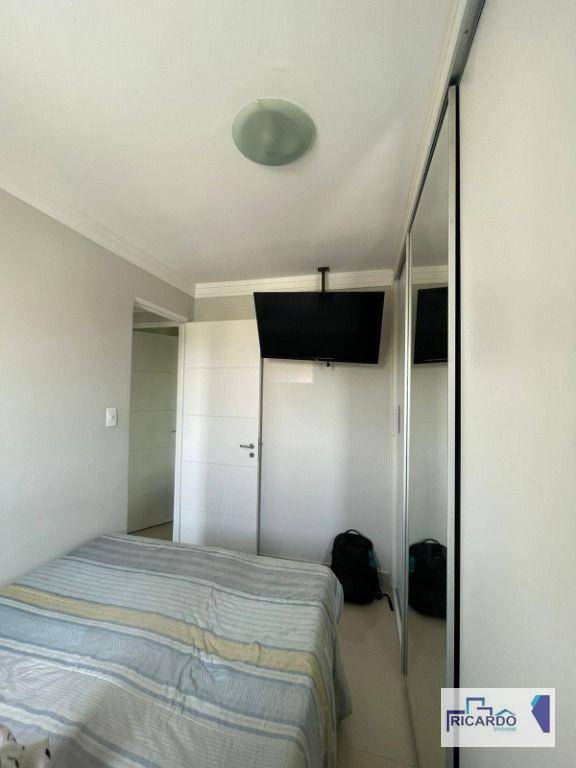 Apartamento à venda com 3 quartos, 60m² - Foto 7