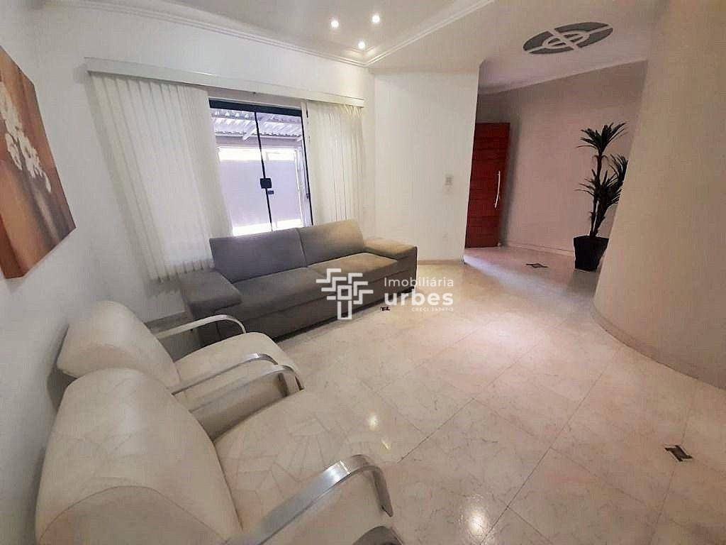 Casa à venda com 2 quartos, 129m² - Foto 8