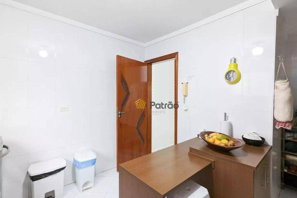 Sobrado à venda com 3 quartos, 227m² - Foto 24