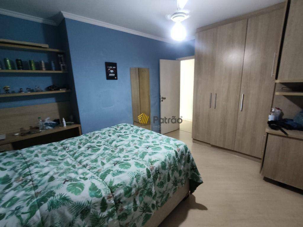 Sobrado à venda com 3 quartos, 318m² - Foto 22