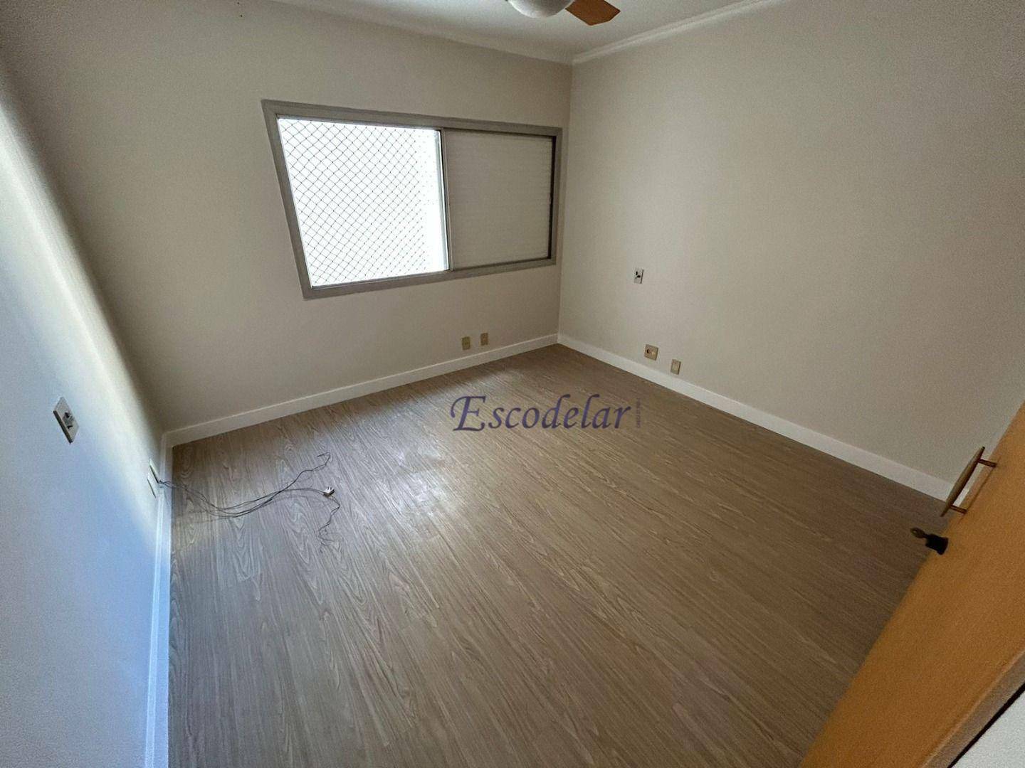 Apartamento para alugar com 2 quartos, 170m² - Foto 9