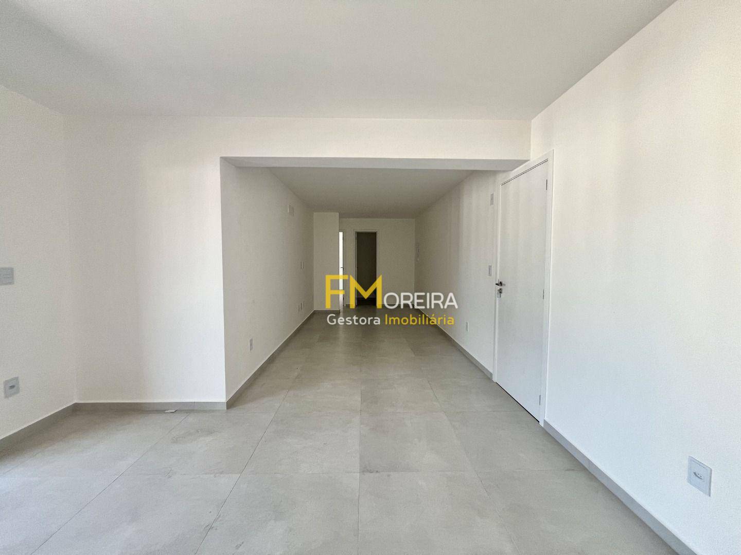 Apartamento à venda com 2 quartos, 82m² - Foto 5