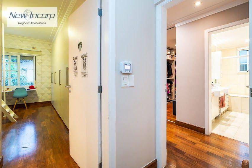 Casa à venda com 4 quartos, 325m² - Foto 51