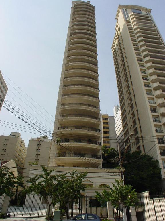 Apartamento à venda com 4 quartos, 260m² - Foto 1