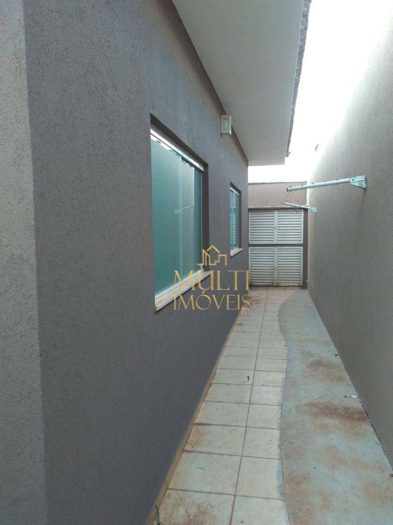 Casa de Condomínio à venda com 3 quartos, 240m² - Foto 17