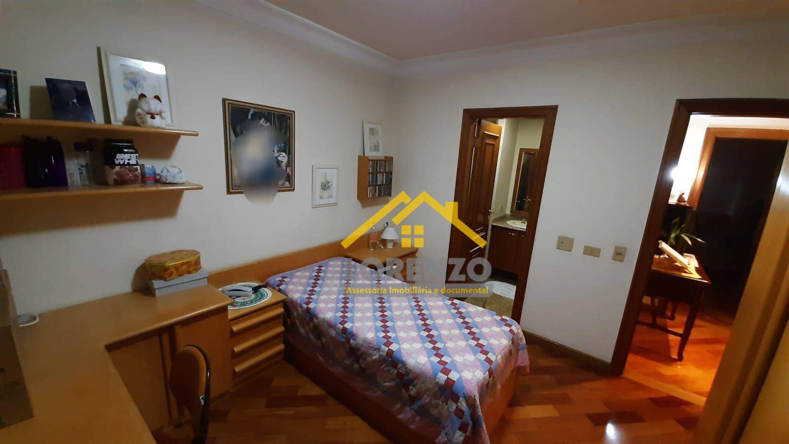 Apartamento à venda com 4 quartos, 189m² - Foto 21