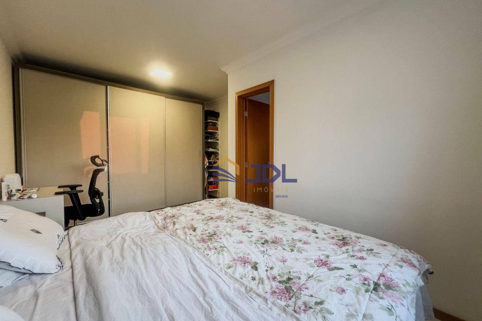 Apartamento à venda com 3 quartos, 100m² - Foto 24