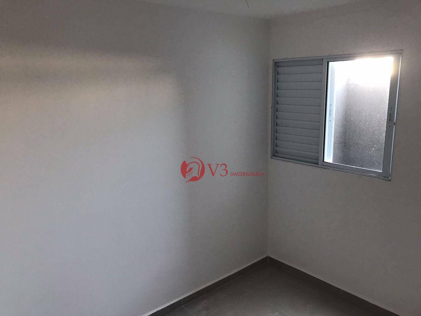 Apartamento à venda com 2 quartos, 40m² - Foto 11