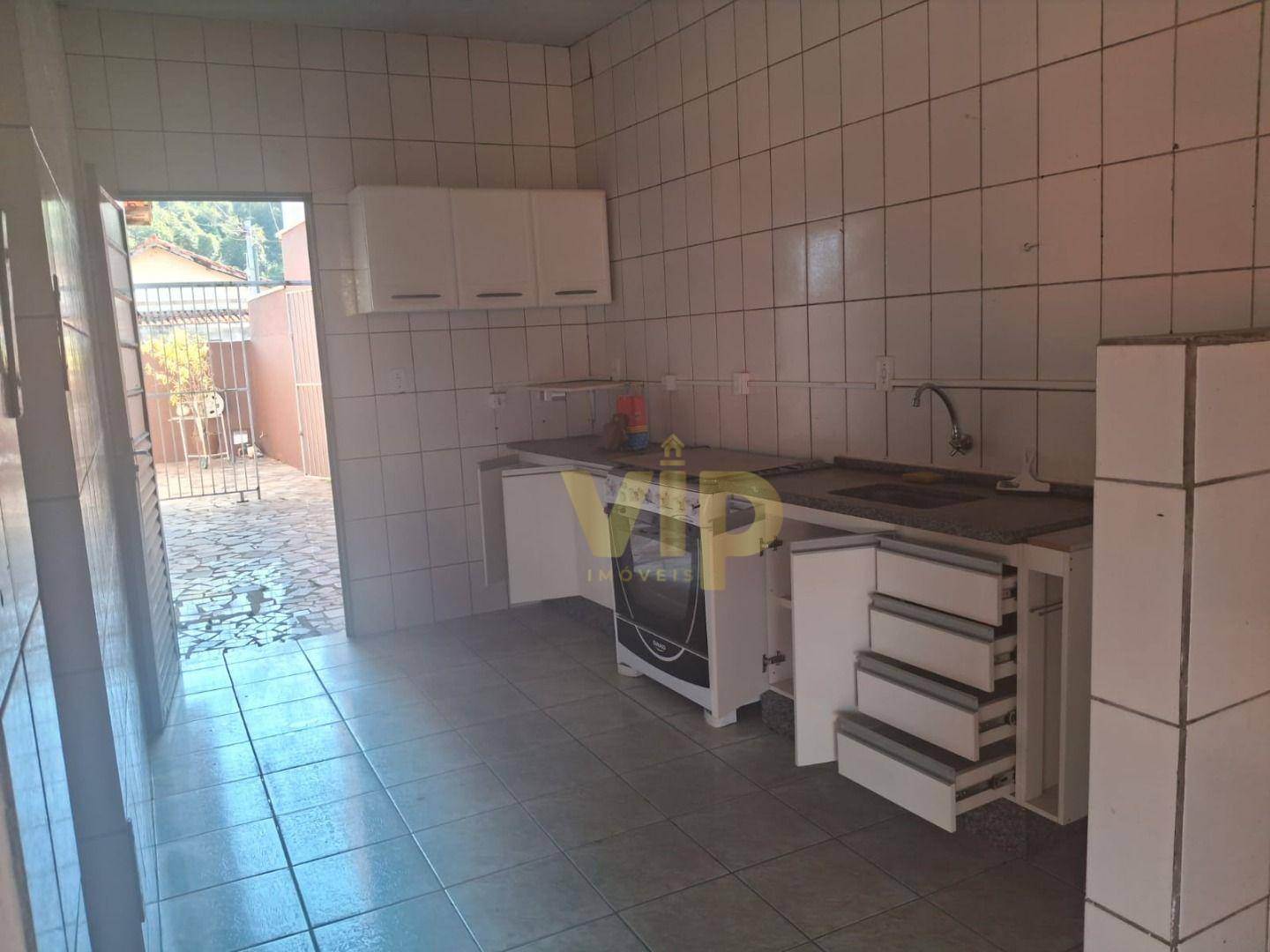 Casa à venda com 3 quartos, 140m² - Foto 10