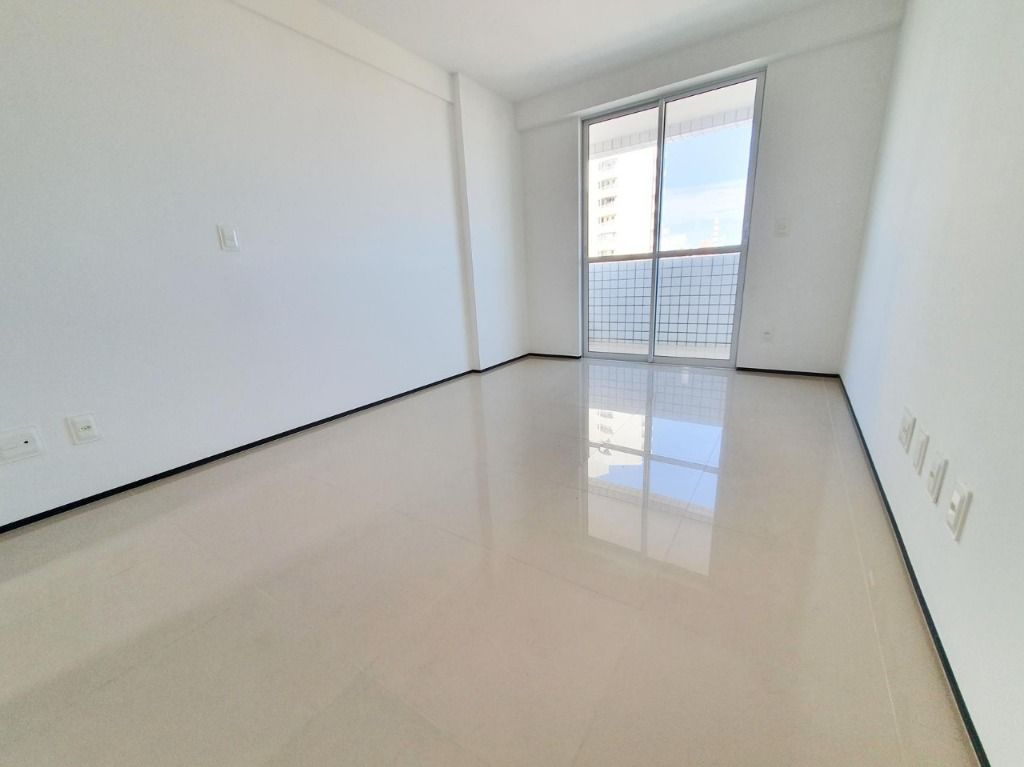 Apartamento à venda com 3 quartos, 115m² - Foto 5