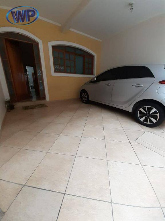 Sobrado à venda com 3 quartos, 180m² - Foto 37