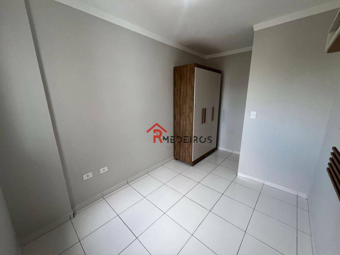 Apartamento à venda com 1 quarto, 43m² - Foto 15