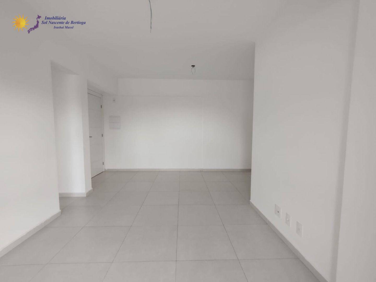 Apartamento à venda com 2 quartos, 76m² - Foto 4