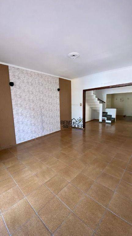 Sobrado à venda com 4 quartos, 230m² - Foto 3