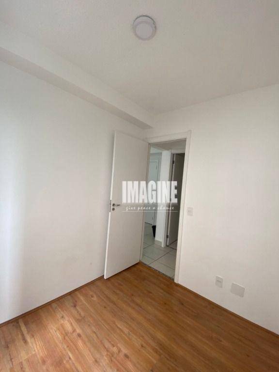 Apartamento à venda com 2 quartos, 32m² - Foto 10