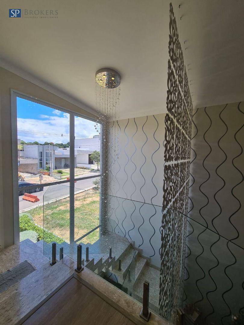 Casa de Condomínio à venda com 4 quartos, 252m² - Foto 14