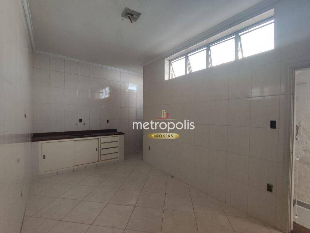 Casa à venda com 3 quartos, 320m² - Foto 12