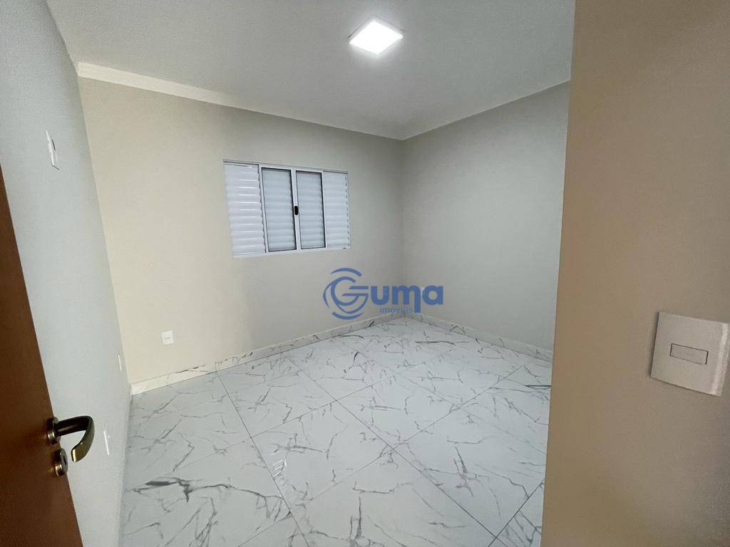 Casa à venda com 3 quartos, 139m² - Foto 13