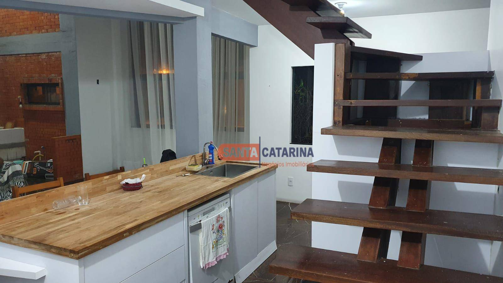 Casa de Condomínio à venda com 4 quartos, 260m² - Foto 11