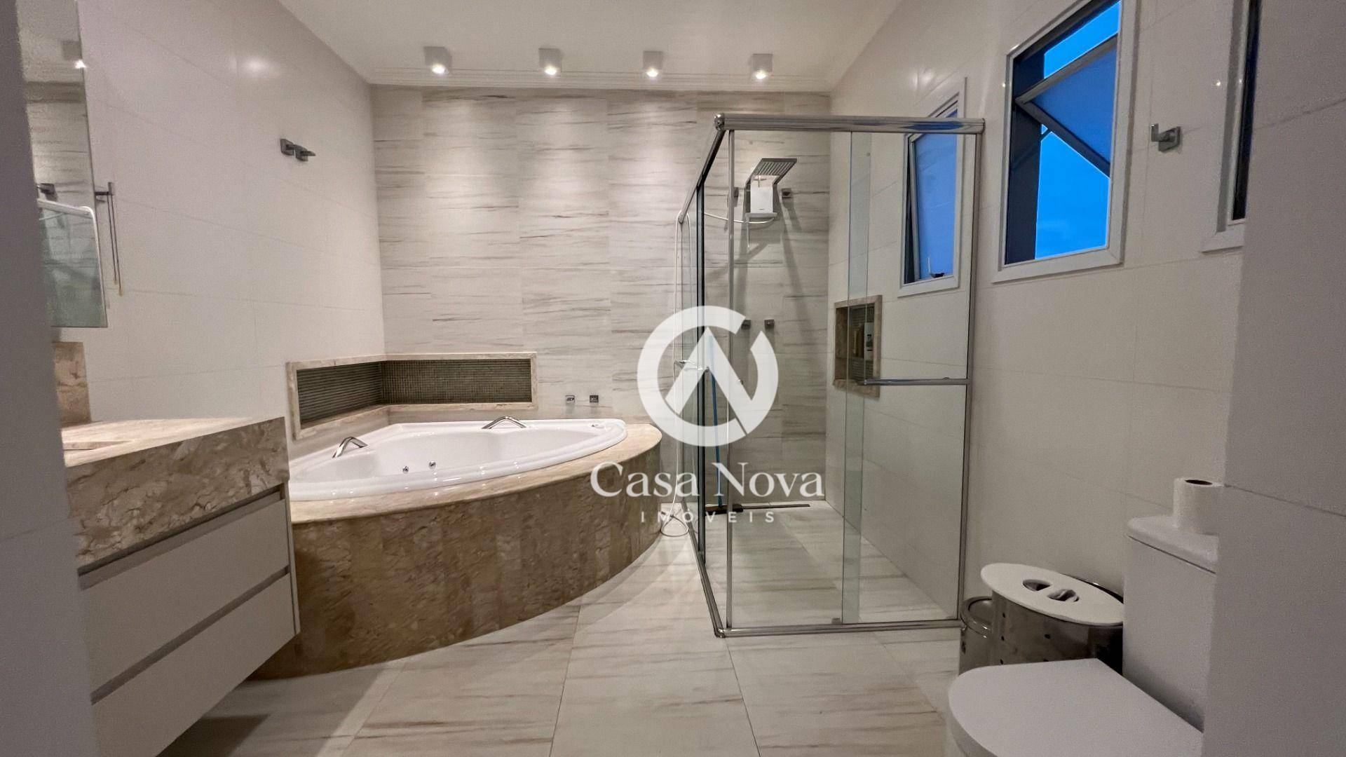 Casa à venda com 4 quartos, 409m² - Foto 3