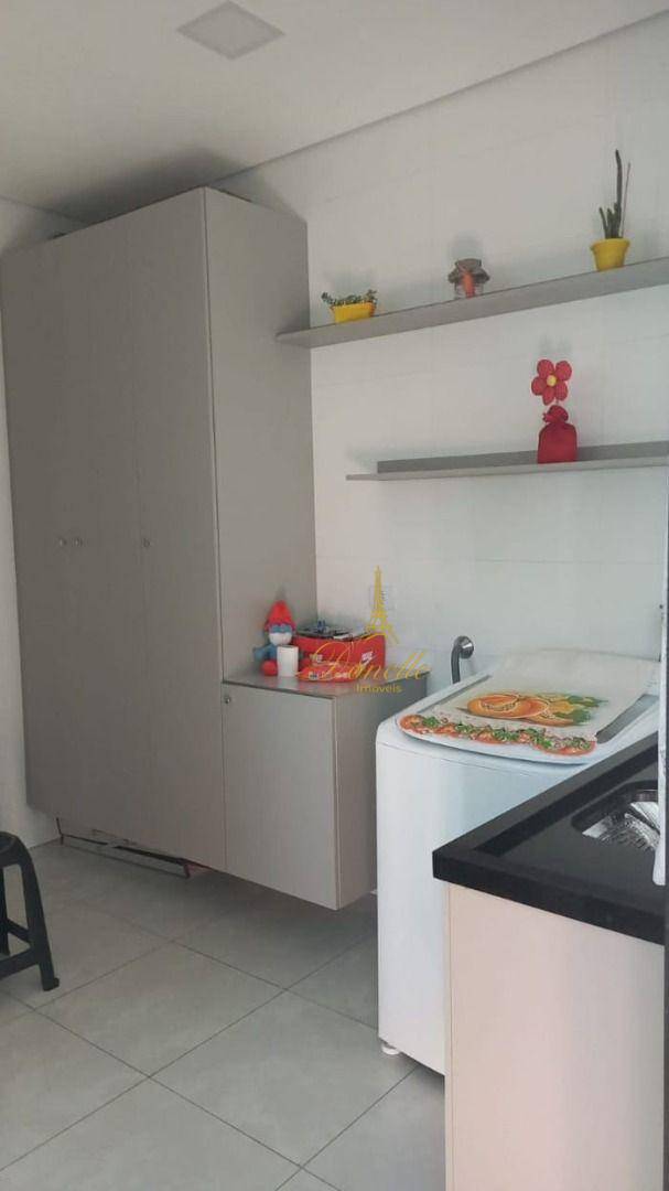 Sobrado à venda com 3 quartos, 220m² - Foto 8