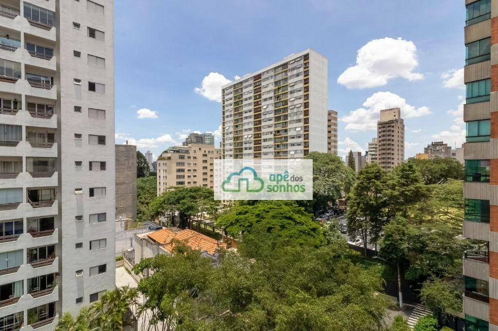 Apartamento à venda com 3 quartos, 212m² - Foto 29