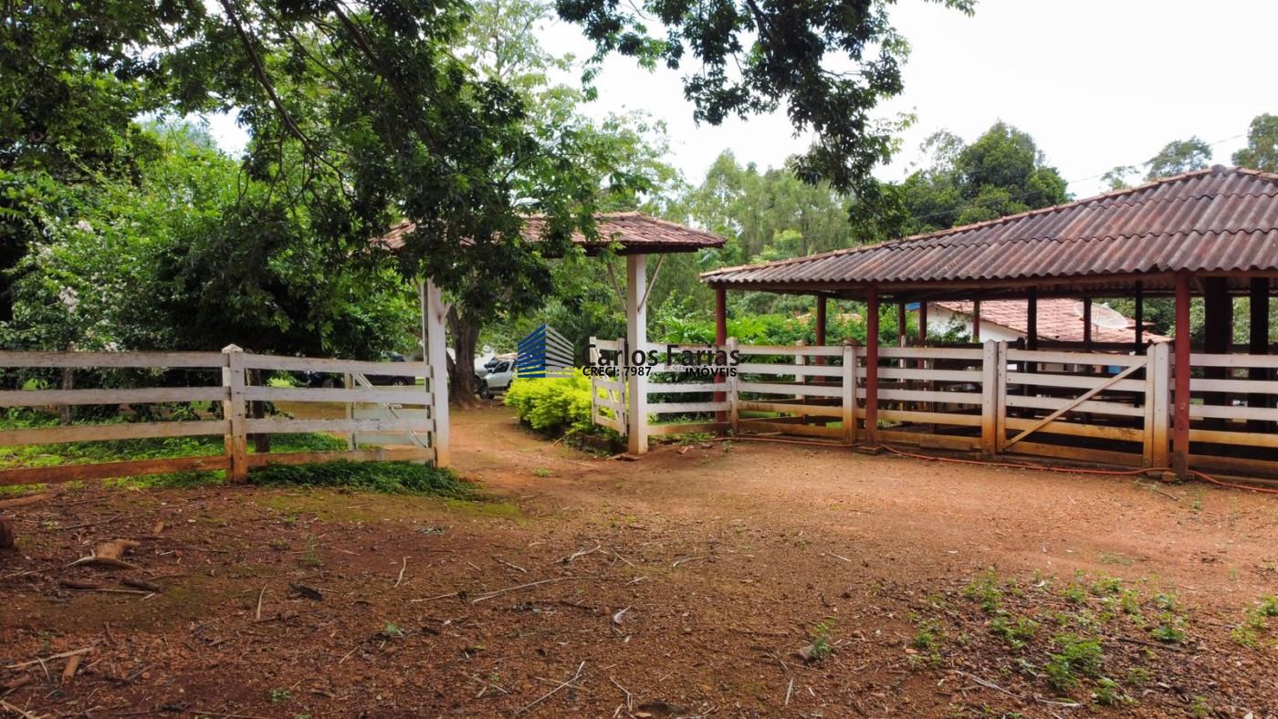Fazenda à venda com 3 quartos, 230m² - Foto 17