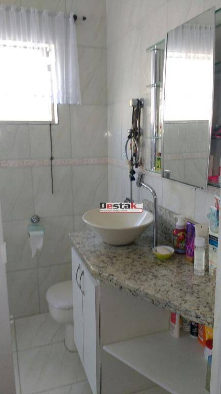 Sobrado à venda com 3 quartos, 274m² - Foto 13