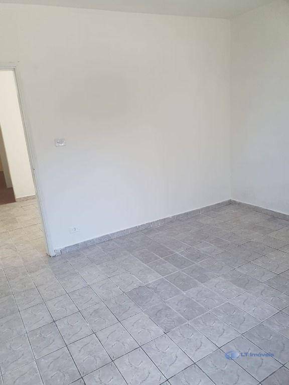 Casa à venda com 3 quartos, 100m² - Foto 5