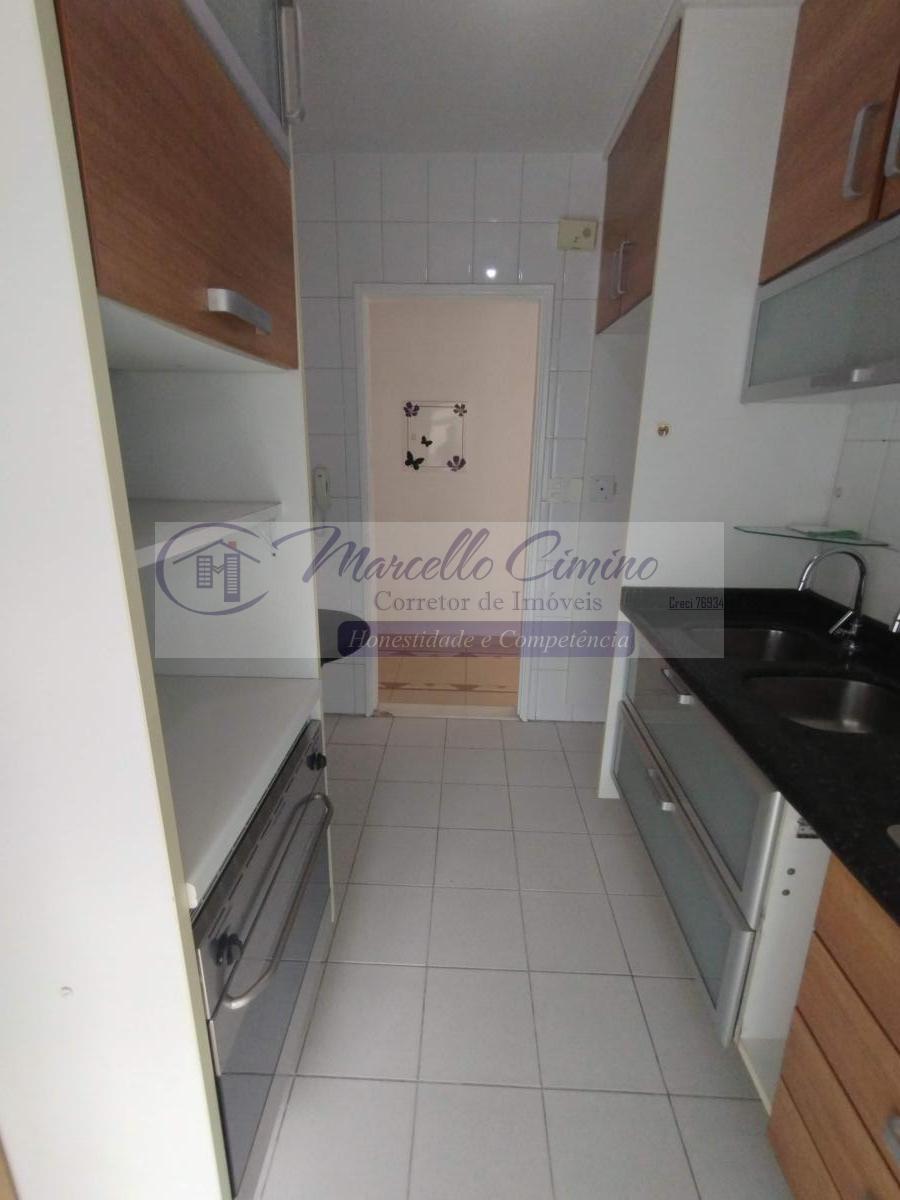 Apartamento à venda com 3 quartos, 67m² - Foto 16