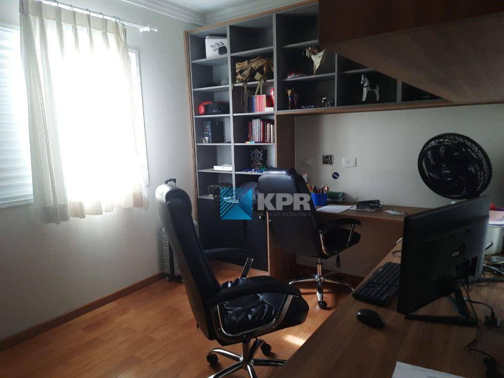 Apartamento à venda com 4 quartos, 190m² - Foto 7