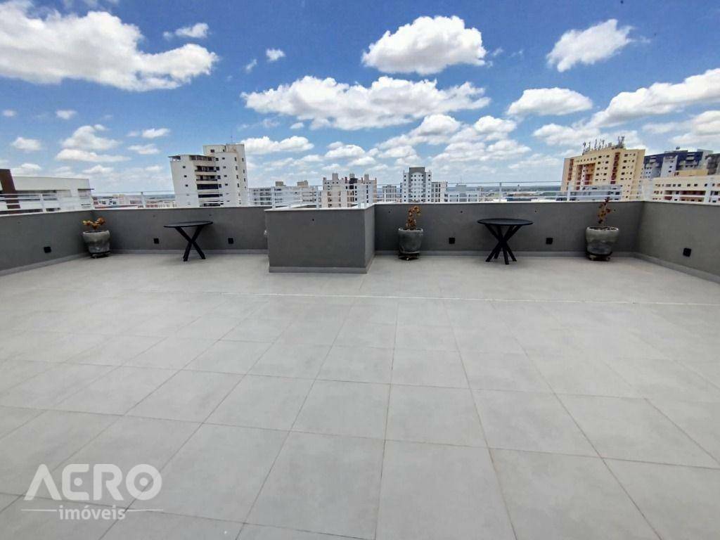 Apartamento para alugar com 1 quarto, 50m² - Foto 30