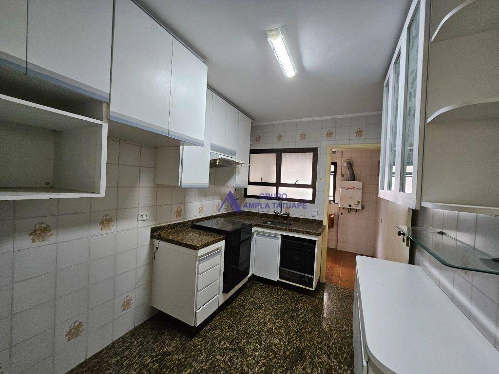 Apartamento para alugar com 3 quartos, 100m² - Foto 16