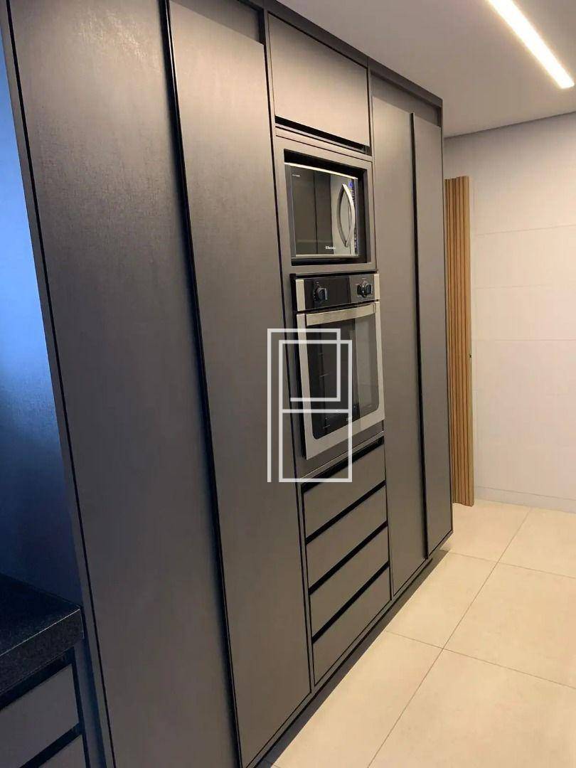 Apartamento à venda com 2 quartos, 211m² - Foto 18