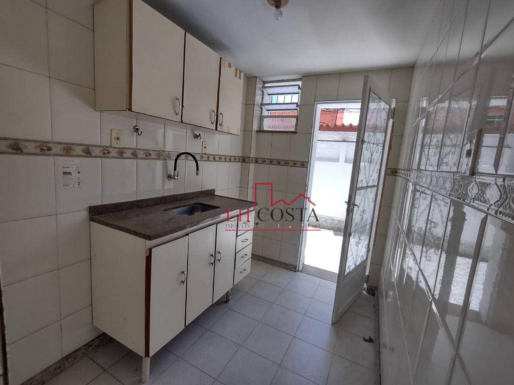 Apartamento à venda com 3 quartos, 80m² - Foto 19