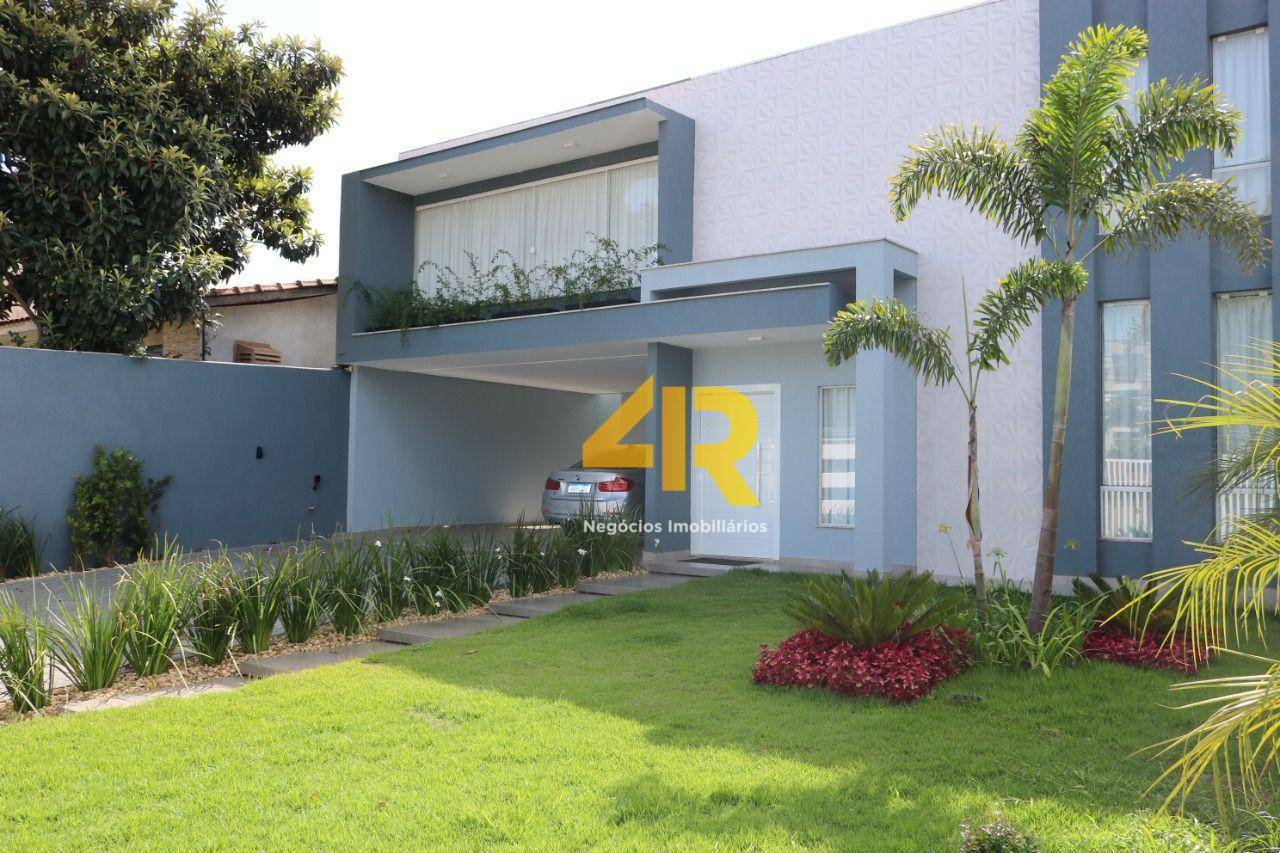 Casa à venda com 4 quartos, 340m² - Foto 1