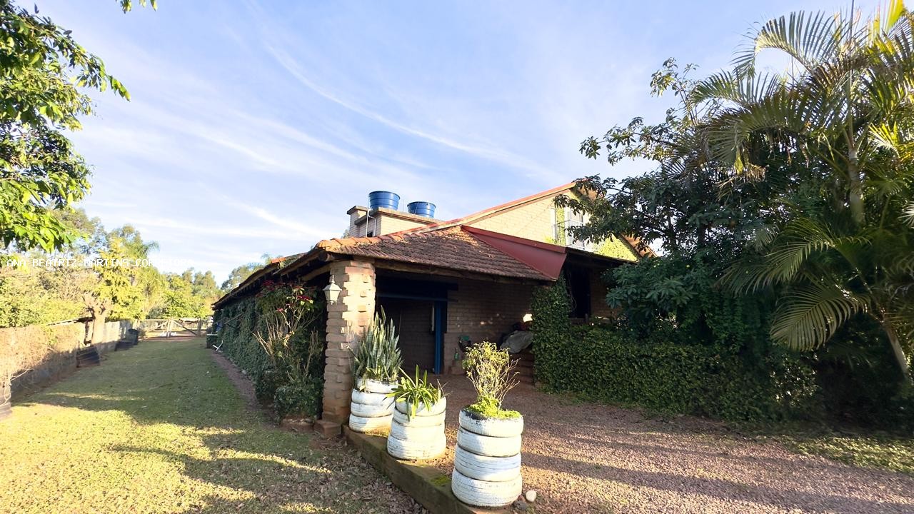 Sítio à venda com 2 quartos, 30000m² - Foto 18