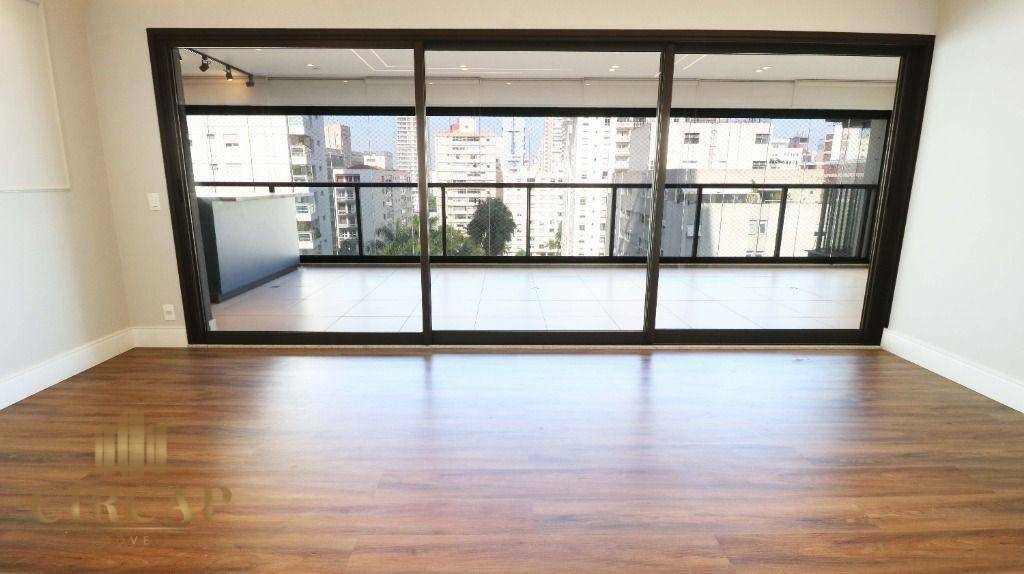 Apartamento à venda com 4 quartos, 162m² - Foto 6