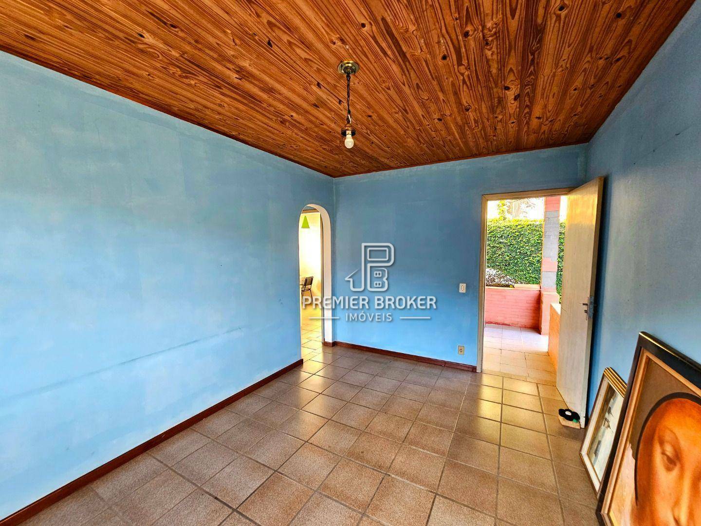 Casa à venda com 5 quartos, 142m² - Foto 45