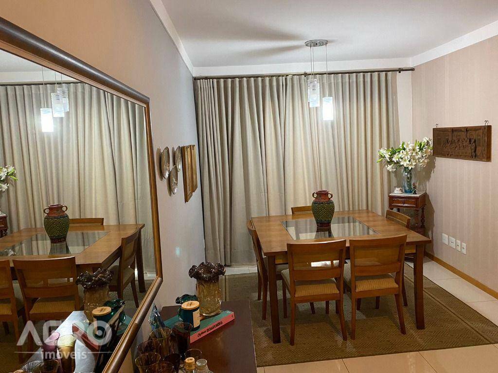 Apartamento à venda com 3 quartos, 112m² - Foto 1