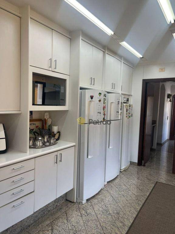 Apartamento à venda com 4 quartos, 374m² - Foto 10