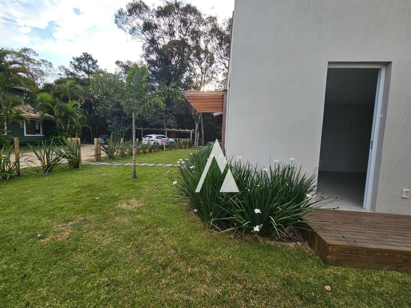 Casa de Condomínio à venda com 4 quartos, 245m² - Foto 37