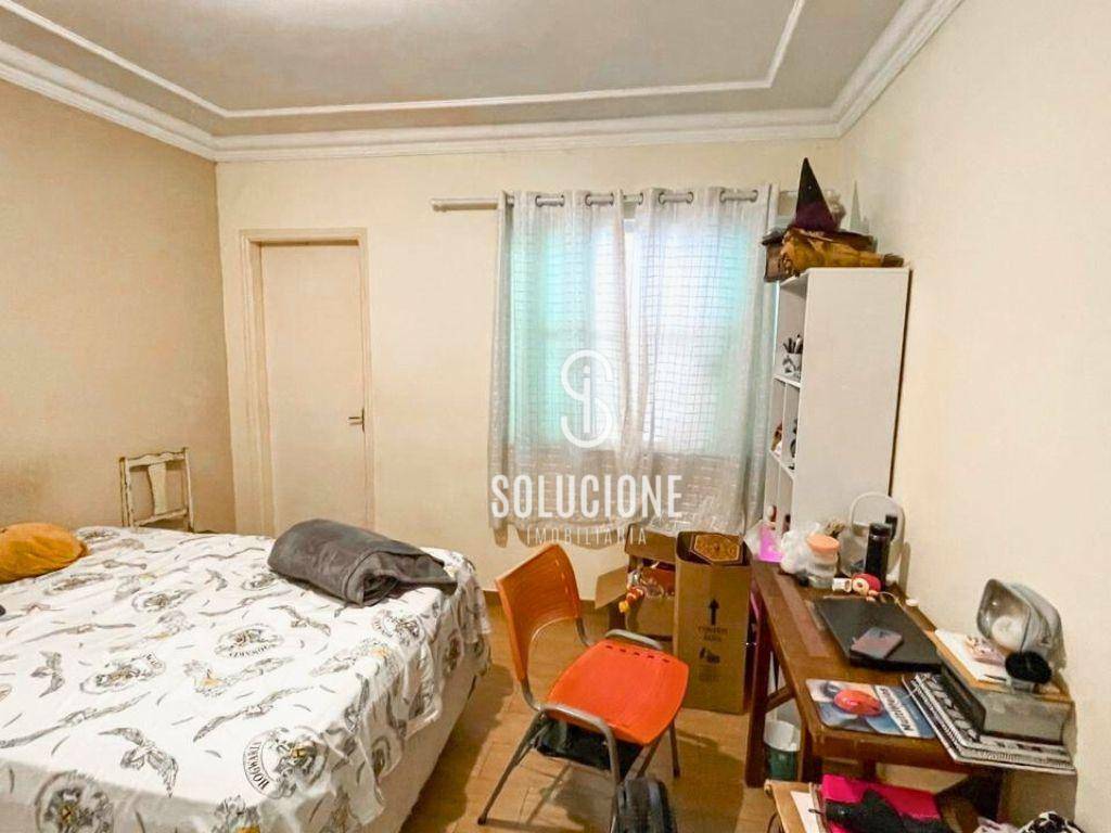 Casa à venda com 3 quartos, 200m² - Foto 14