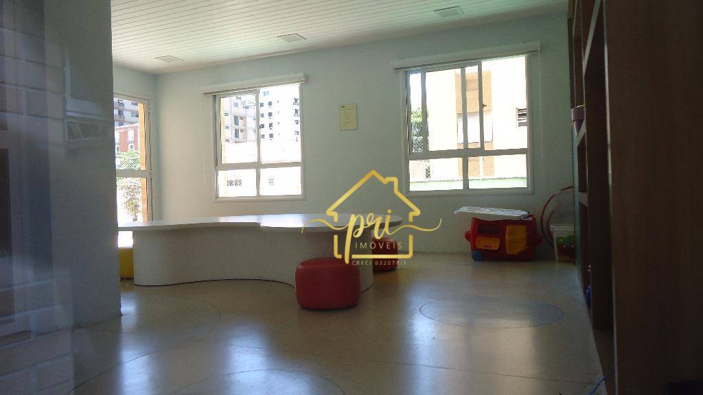 Apartamento para alugar com 3 quartos, 234m² - Foto 50