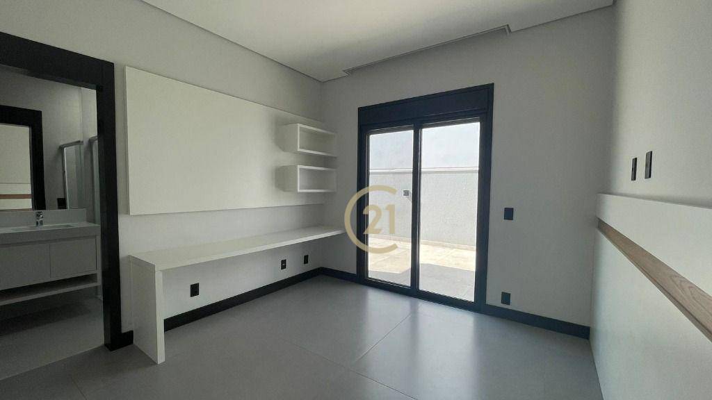 Casa de Condomínio à venda com 4 quartos, 207m² - Foto 19