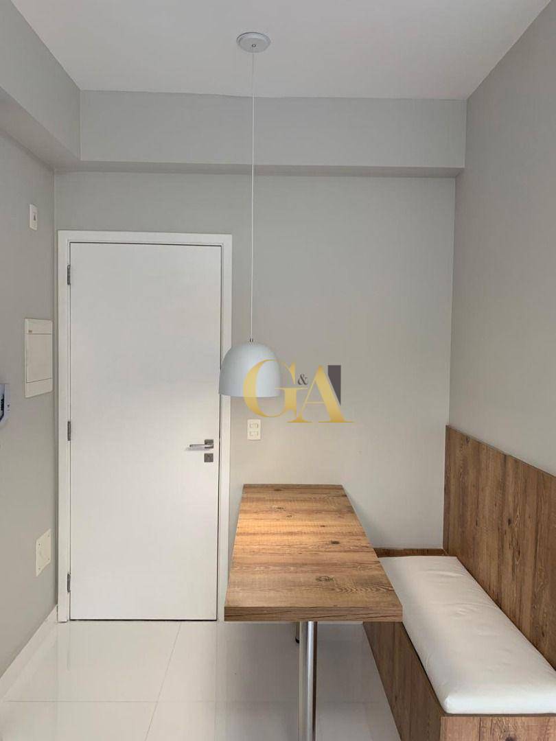 Apartamento para alugar com 1 quarto, 50m² - Foto 1