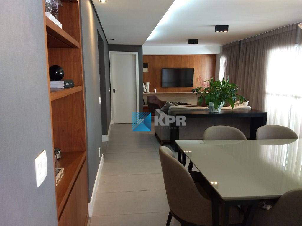 Apartamento à venda com 3 quartos, 167m² - Foto 10