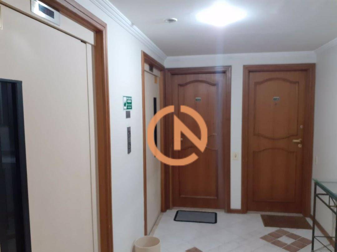 Apartamento para alugar com 1 quarto, 43m² - Foto 23